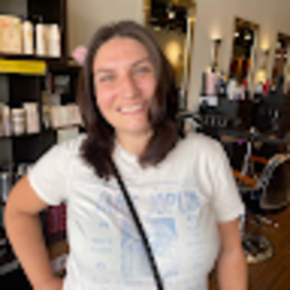 Meet your Posher, Lauren